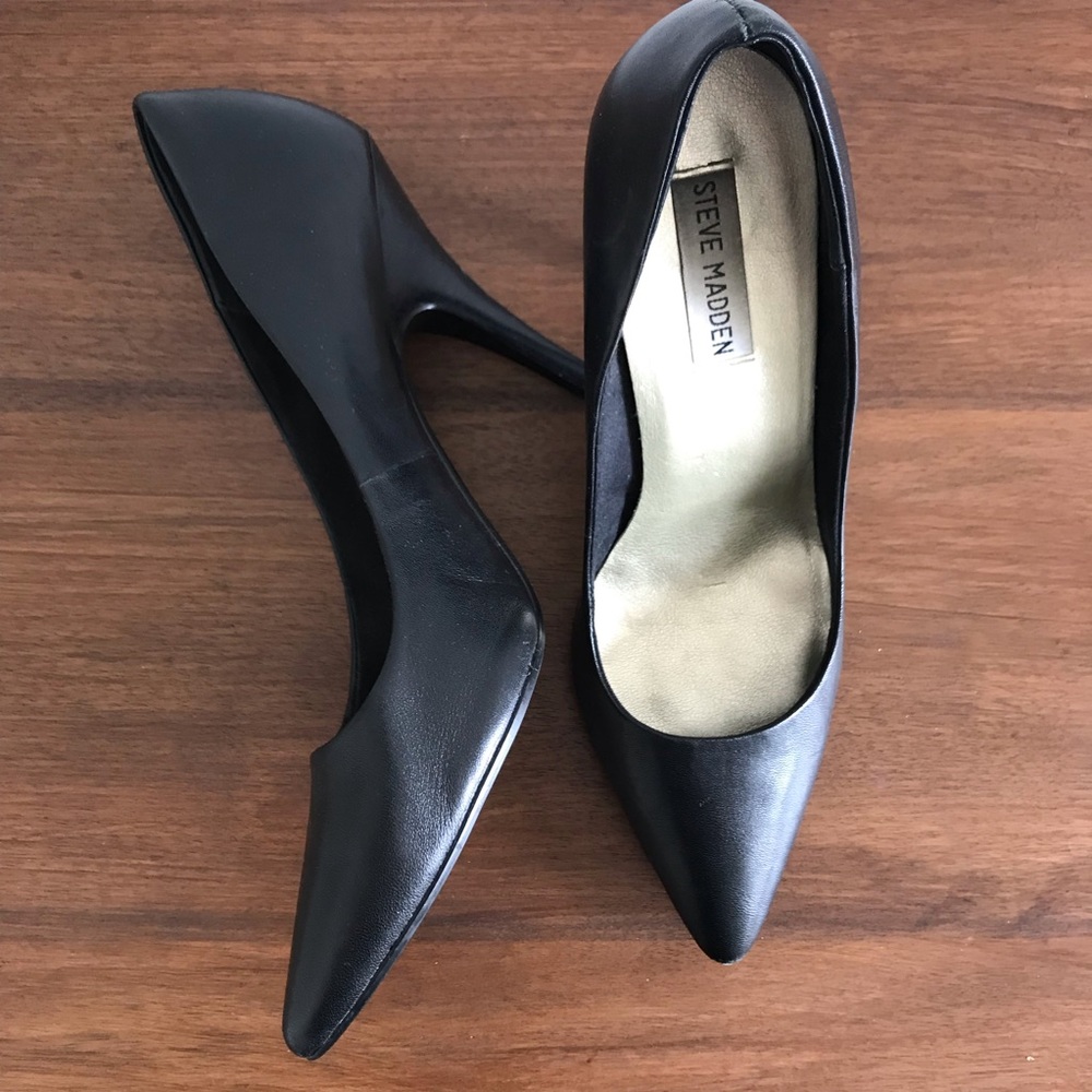 Steve Madden Pumps 9.5